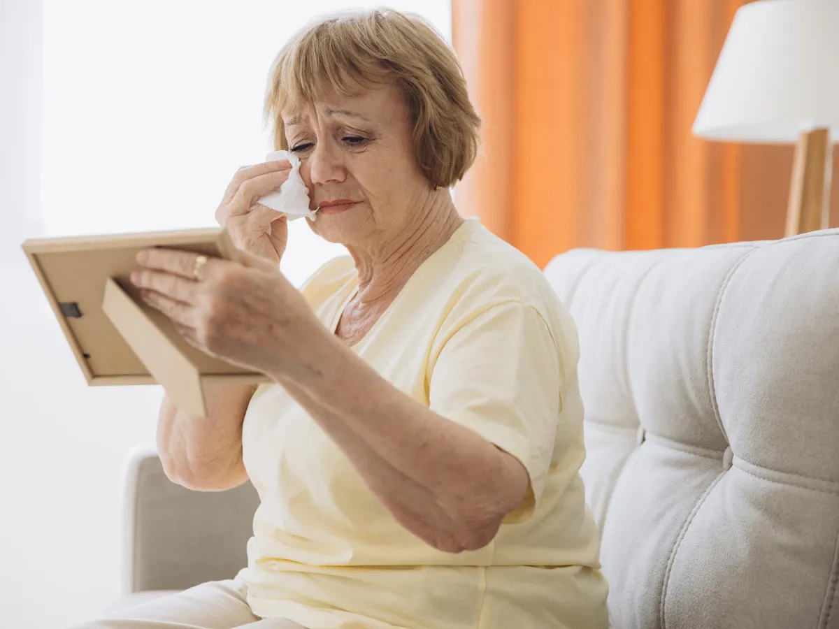 Lovitură la pensie pentru o categorie de pensionari care pierd bani. Și mamele sunt afectate