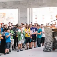 Primarul din Oslo i-a invitat pe cei peste 600 de participanți la IMO la primărie. / Foto: International Mathematical Olympiad 2022 - Oslo, Facebook