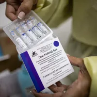Rusia a lansat o campanie de dezinformare împotriva vaccinului anti-Covid al Pfizer/FOTO: Getty