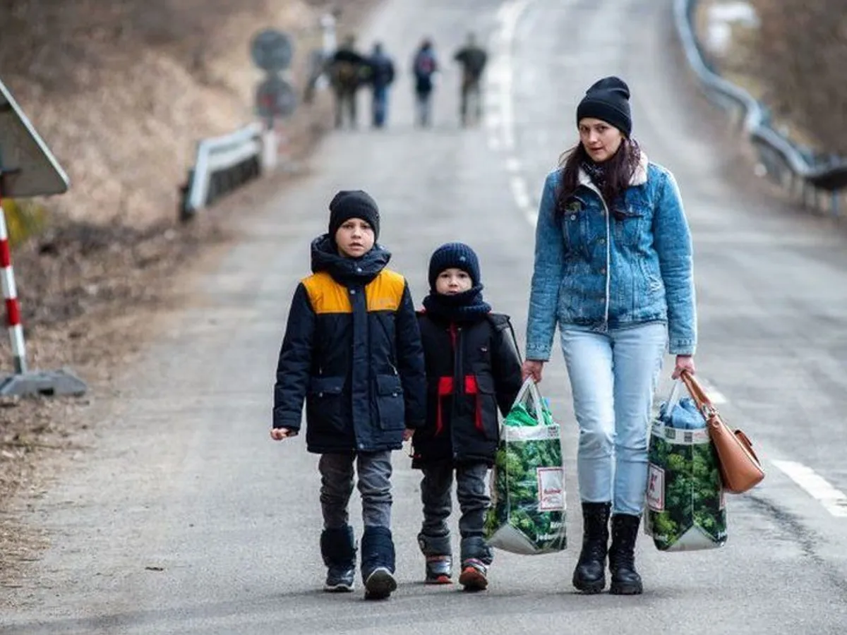 VIDEO Câteva zeci de ucraineni au cerut azil în România. 100.000 au ales Polonia / BBC