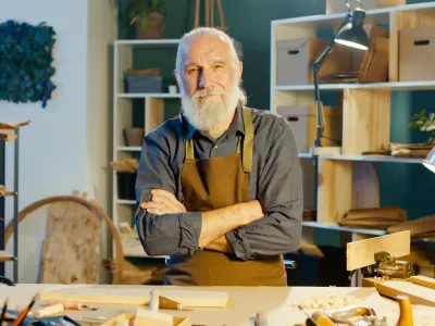 Cum poți obține bani în plus la pensie dacă ai lucrat sâmbăta înainte de 89? Te poți pensiona mai repede?