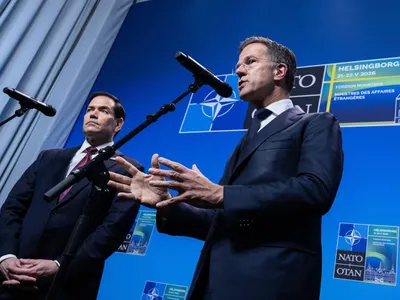 Marco Rubio și Mark Rutte - Foto: Profimedia images