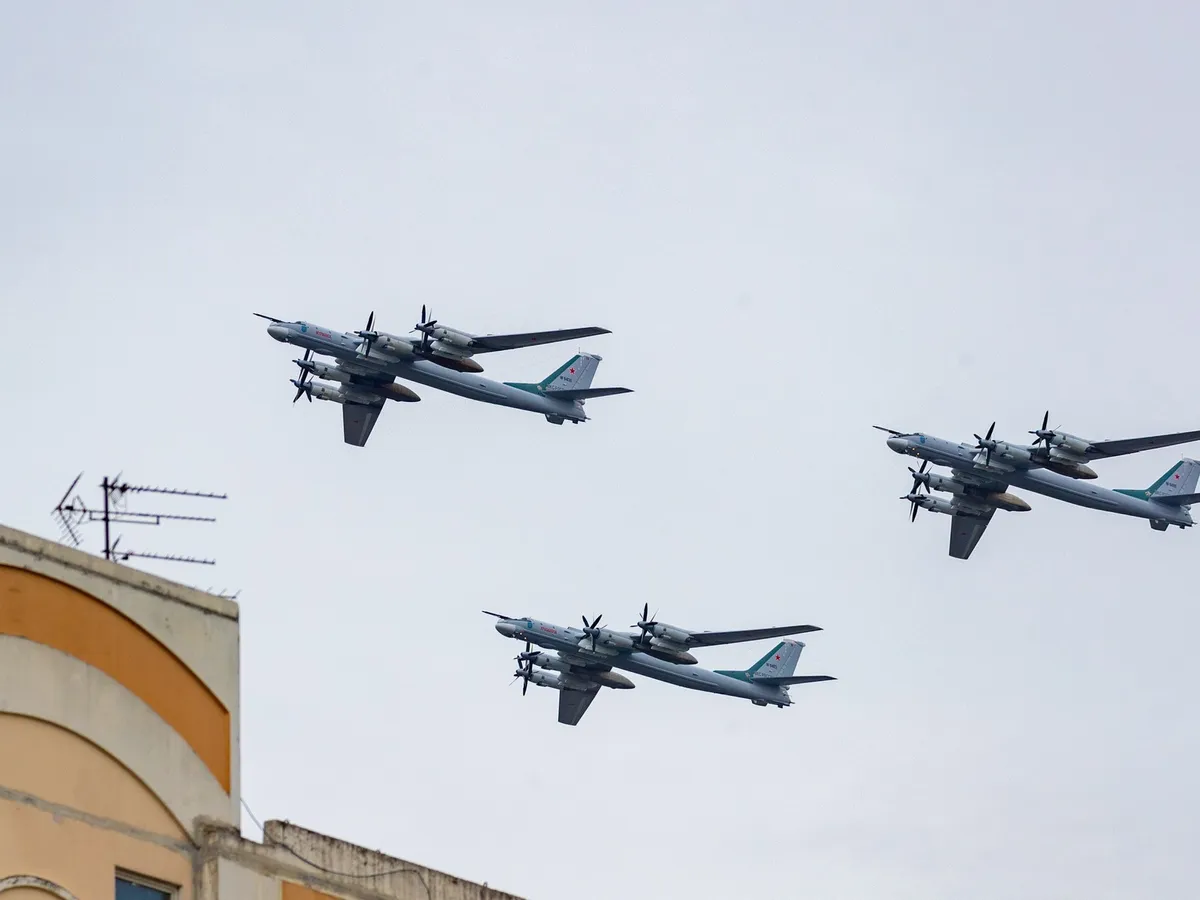 Ce mutare face Putin după ce Trump i-a trimis submarinele nucleare în coastă? Europa e la mijloc - Foto: Profimedia Images (imagine cu rol ilustrativ)