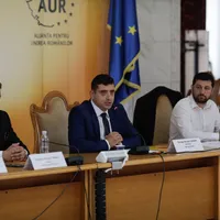 George Simion l-a dat afară din partid pe omul care l-a angajat și i-a plătit salarii de 220.000 lei - Foto: INQUAM PHOTOS / Octav Ganea
