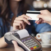 VIDEO Modificări legislative pentru digitalizarea economiei: ADIO bonuri fiscale la plata cu cardul!: FOTO - Profimedia(imagine cu rol ilustrativ)