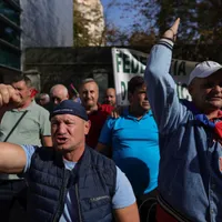 Anunțul lui Simion că dă afară 500.000 de bugetari i-a scandalizat pe sindicaliștii ieşeni - Foto: INQUAM PHOTOS/Sabin Cirstoveanu