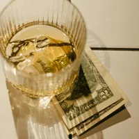 Impozitul pe bacşiş urmează să dispară. Care este cauza? Cum reacţionează consumatorii? - Foto: Pexels/cottonbro studio (Imagine cu caracter ilustrativ)