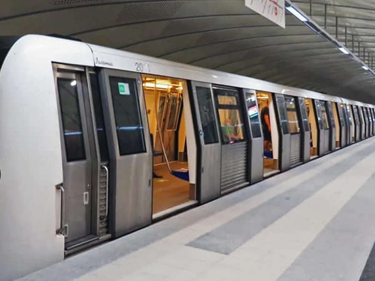 Incident la metrou. O femeie s-a aruncat în fața unui tren care intra în stație - Foto: facebook/ Metrorex (rol ilustrativ)