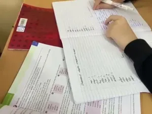 Au fost tăiate bursele pentru elevii și profesorii români din Ucraina. Se dădeau 400 euro Foto: captură video ProTV