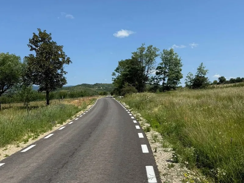 „Război”, pe atracția din România recomandată de TIME și National Geographic. Se asfaltează - Foto: Facebook / Alin Useriu
