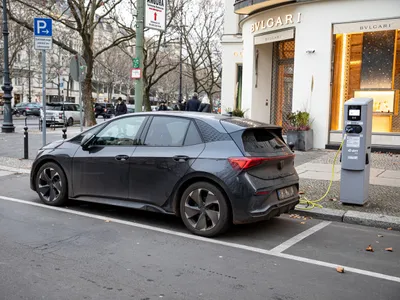 Mașină electrică - Foto: Profimedia Images