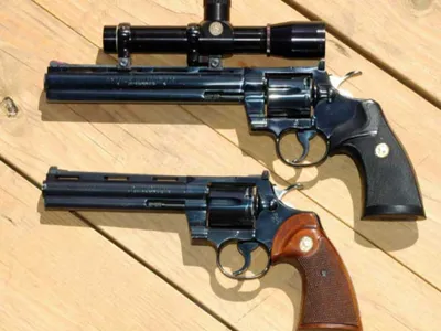 Colt Python - FOTO wikimedia.org