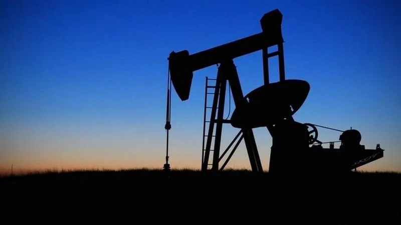 Cererea mondială de petrol se îndreaptă către un record absolut în 2023 - Foto: DTek.com