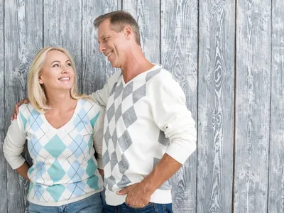 Cum se poate schimba un bărbat într-o relație cu o femeie mai în vârstă? Au un ceas biologic mai rapid - Foto: Freepik (Imagine cu rol ilustrativ)