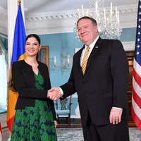 Birchall și Pompeo/FOTO: Facebook.com