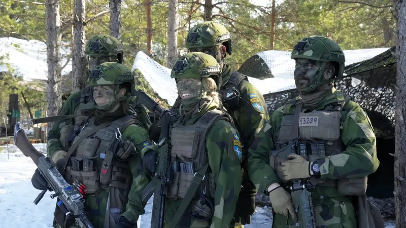 Putere militară a Europei: 1,4 milioane de militari, 4.200 tancuri. Cum stă Armata Română?  - Foto: Profimedia Images (rol ilustrativ)