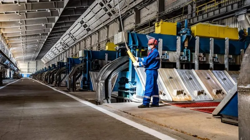 Sprijin la pensie, pentru 63.000 de oameni dintr-un oraș al României. Ce îi face diferiți? DOCUMENT - Foto: sabotorii.ro