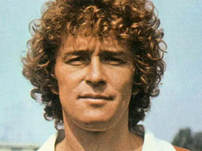 Flavius Domide, fotbalistul legendar al celei mai bune echipe UTA Arad - Foto: Profimedia Images