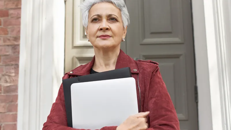 Ce asigurări vor plăti pensionarii în funcție de pensie pe care o primesc. Se ajunge și la 400 lei Foto: Freepik (fotografie cu caracter ilustrativ)