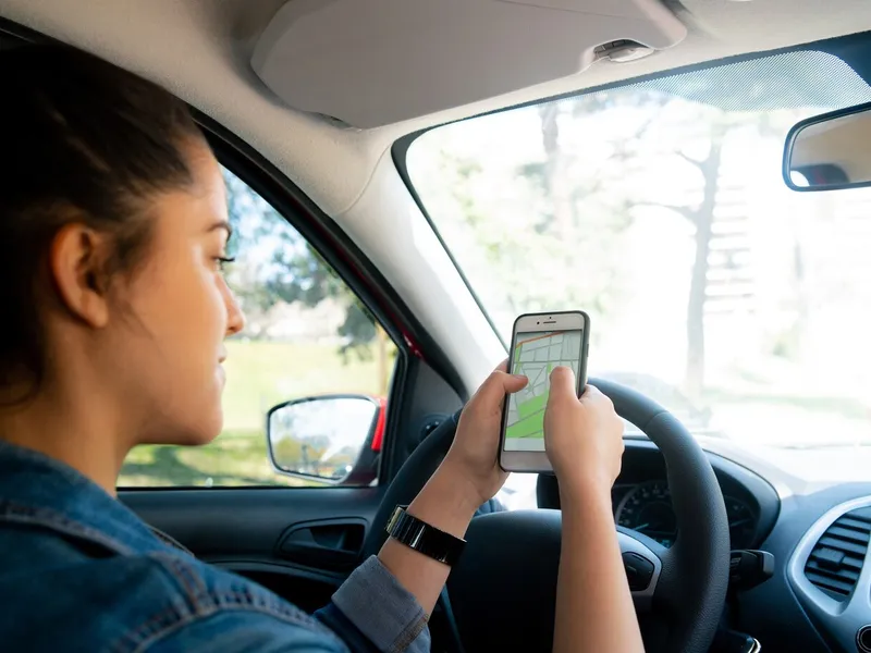 O escrocherie periculoasă îi vizează pe șoferi. Se folosesc de Waze. ”Am facturi de 3.500 €” - Foto: Freepik (rol ilustrativ)