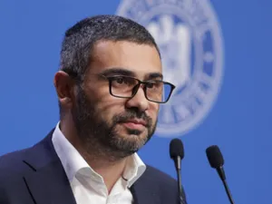 Răspunsul ministrului Florin Manole pentru o pensionară care s-a plâns că nu i s-a indexat pensia și trebuie să plătească și CASS