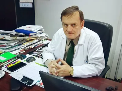 dr. Ovidiu Băjenaru