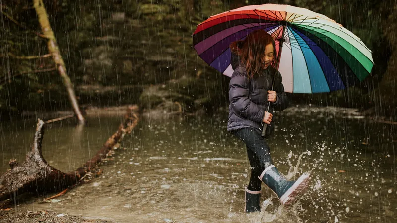 METEO Se întorc temperaturile scăzute în anumite regiuni. Ploi, lapoviță și ninsoare în aprilie Foto: Freepik (fotografie cu caracter ilustrativ)
