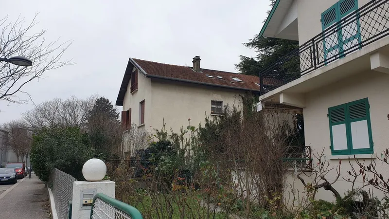 O familie de români a căpușat un pensionar francez Foto: francebelu.fr