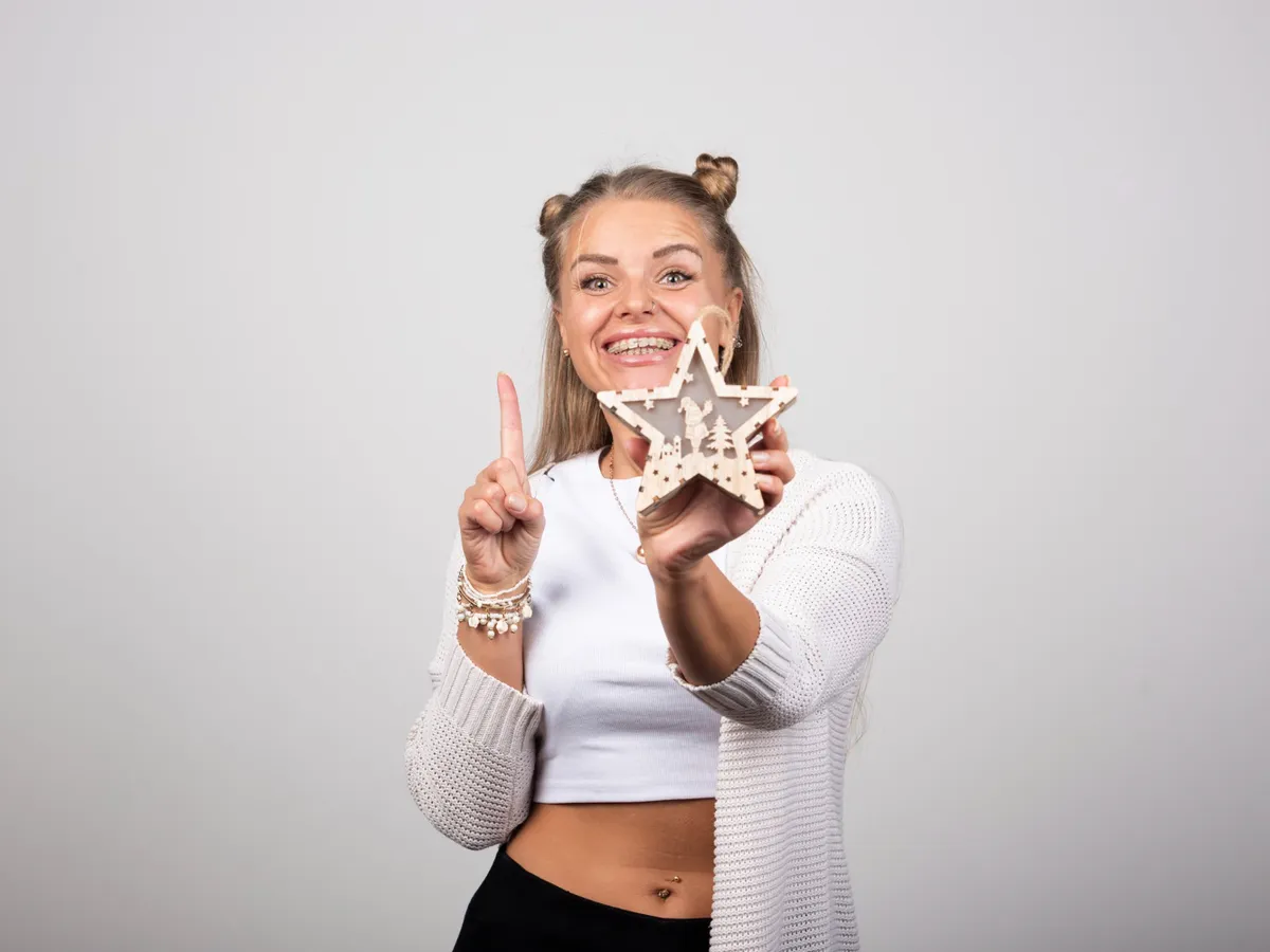 Horoscop Săptămâna 6 - 11 iulie Luna e în Capricorn. Zodiile care au parte de bani și dragoste - Foto: Freepik
