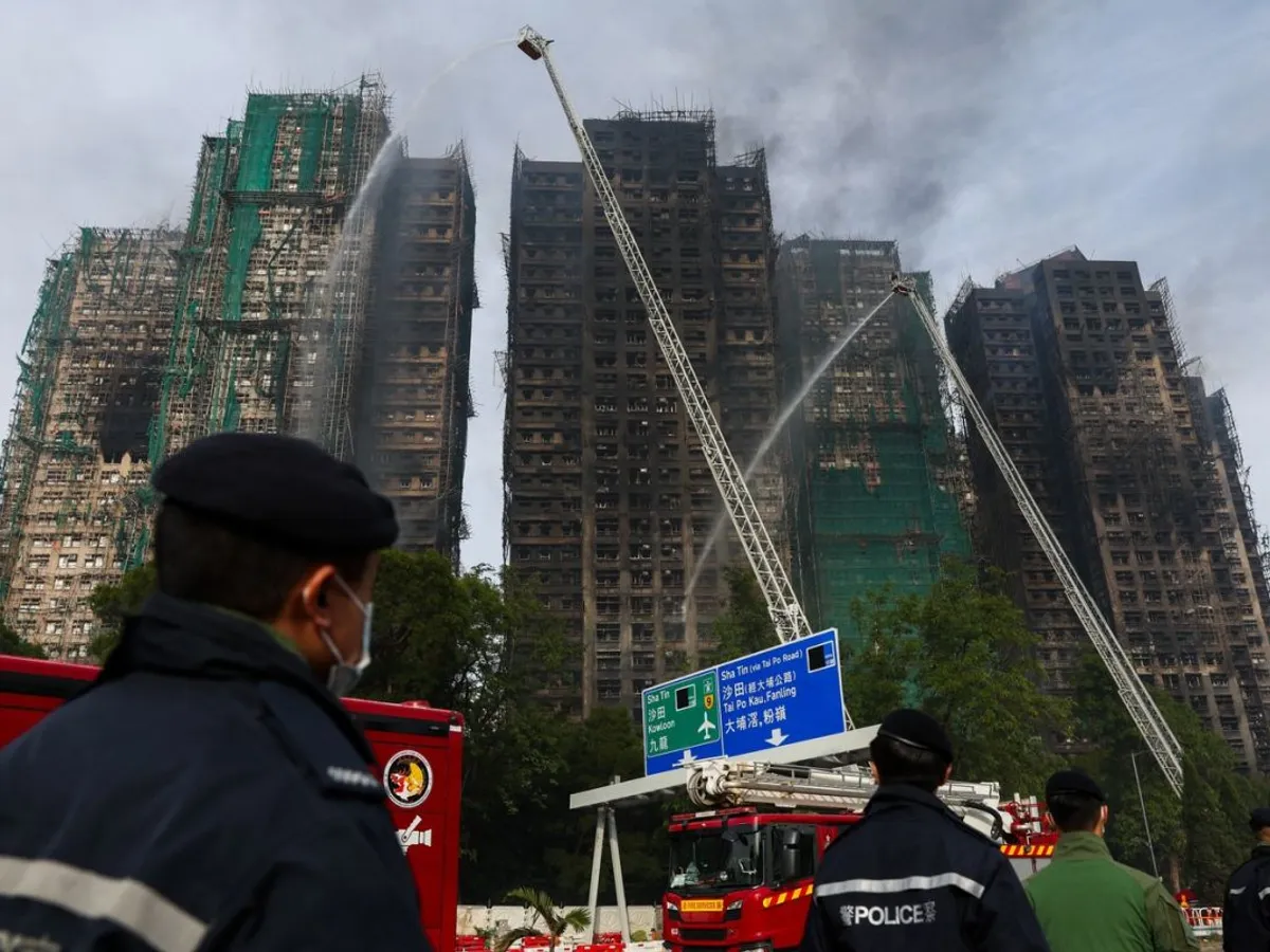 Infernul incendiului din Hong Kong pune în discuţie controlul Chinei asupra fostei insule britanice