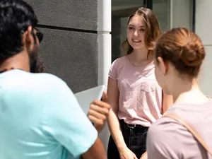 Cum a rămas o familie de români din Germania fără ajutor social. Unde se aflau în timpul controlului - Foto: Freepik (rol ilustrativ)