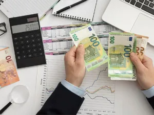 Românii din Germania ar putea avea mai puțini bani în viitor. Pe cine afectează măsurile fiscale? - Foto: Freepik.com (rol ilustrativ)