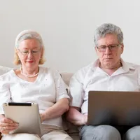 RECALCULARE Ce bani au pierdut la pensie, pensionarii cu grupe de muncă? Cum poate face UE dreptate - Foto. Freepik