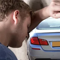 Ireal ce au putut găsi polițiștii în portbagajul BMW-ului unui român care voia să intre în Anglia - Foto: Profimedia images - Caracter ilustrativ