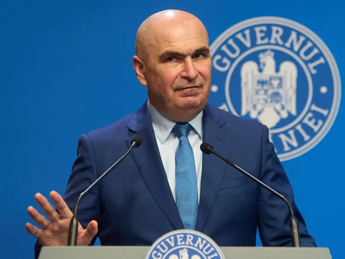 Prim-ministrul Ilie Bolojan, susţinând o conferinţă de presă - Foto: Profimedia Images