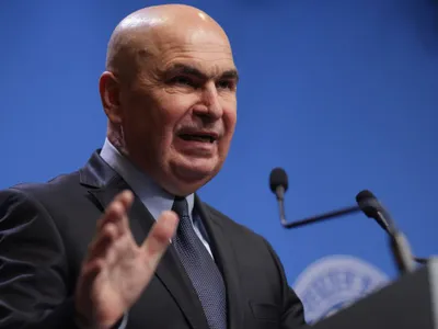 Premierul Ilie Bolojan, în conferinţă de presă - Foto: INQUAM PHOTOS/George Călin