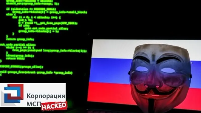 Anonymous a înlocuit programele rusești în timpul paradei din 9 mai cu mesaje împotriva războiului/FOTO: Twitter/Anonymous