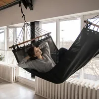 Cu ce trebuie să speli caloriferul pentru a avea un miros superb în toată casa? Te costă câțiva lei - Foto: Pexels/ Katrin Bolostova