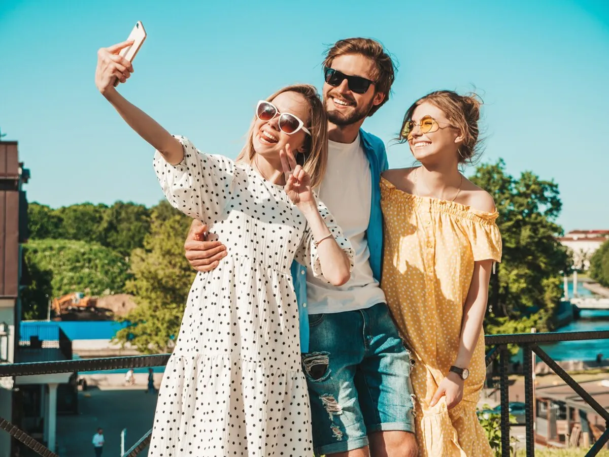 Escrocherie de vacanță. Capcanele în care cad turiștii și rămân fără bani în concediu - Foto: Freepik (rol ilustrativ)