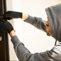 Au fost găsiți hoții care au comis un jaf de 70.000 € în București Foto: Freepik.com - rol ilustrativ