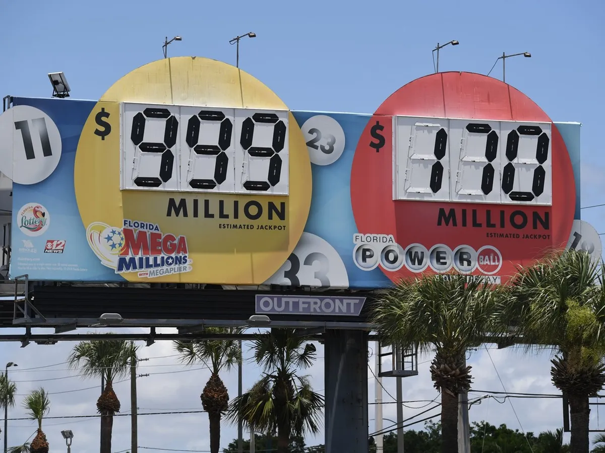 Jucători Mega Millions, verificaţi-vă biletele! / Foto: Profimedia
