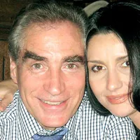 Petre Roman și Silvia - Foto: viva.ro
