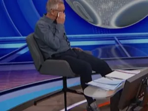 A plecat după 26 de ani și la două săptămâni distanță a bătut palma cu altă televiziune! Cel mai bine plătit prezentator