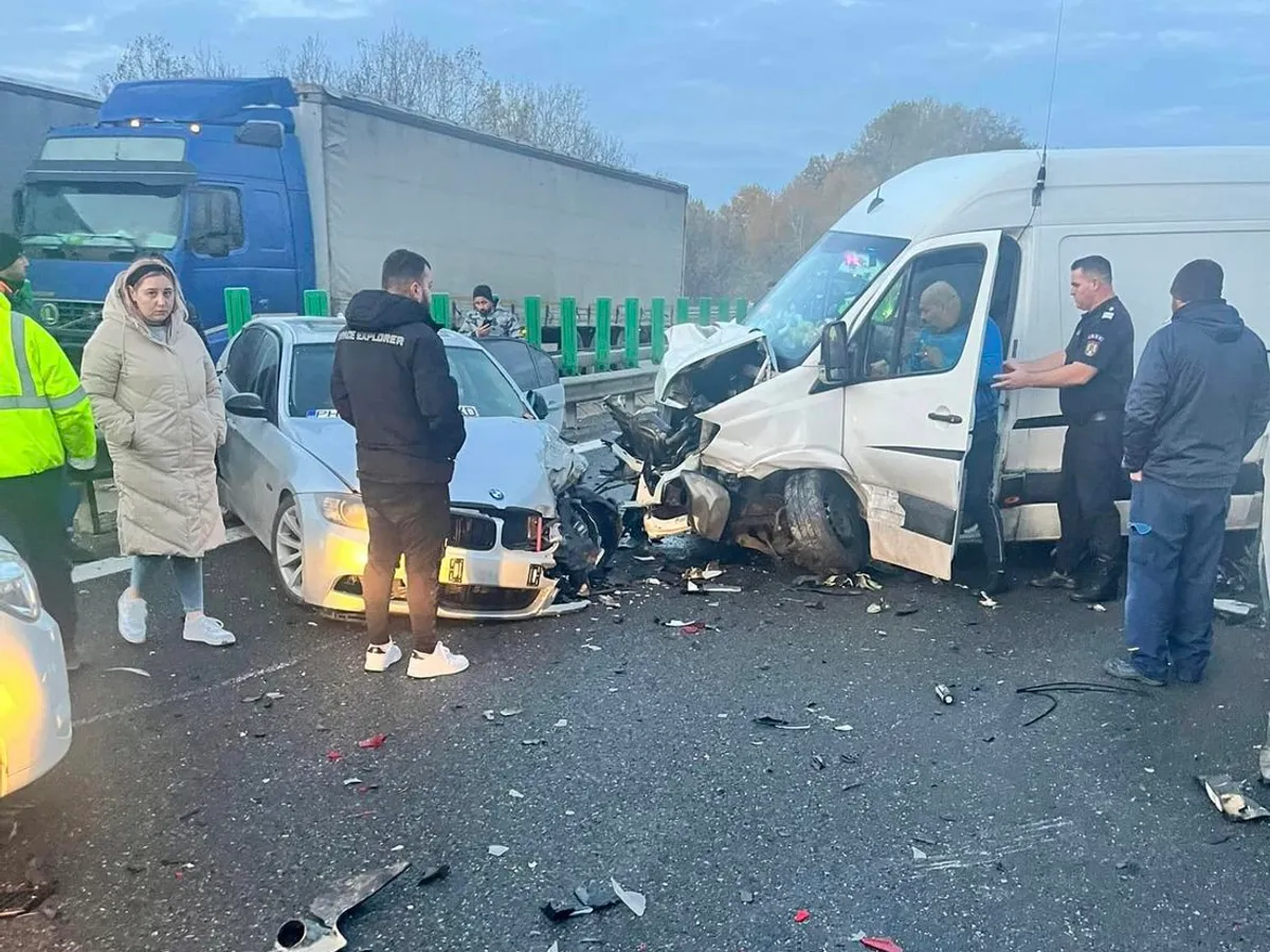 Carambol uriaș, cu 12 mașini, pe Autostrada A3. Unii șoferi aveau cauciucuri de vară - Foto: Facebook/Info Trafic București Ilfov