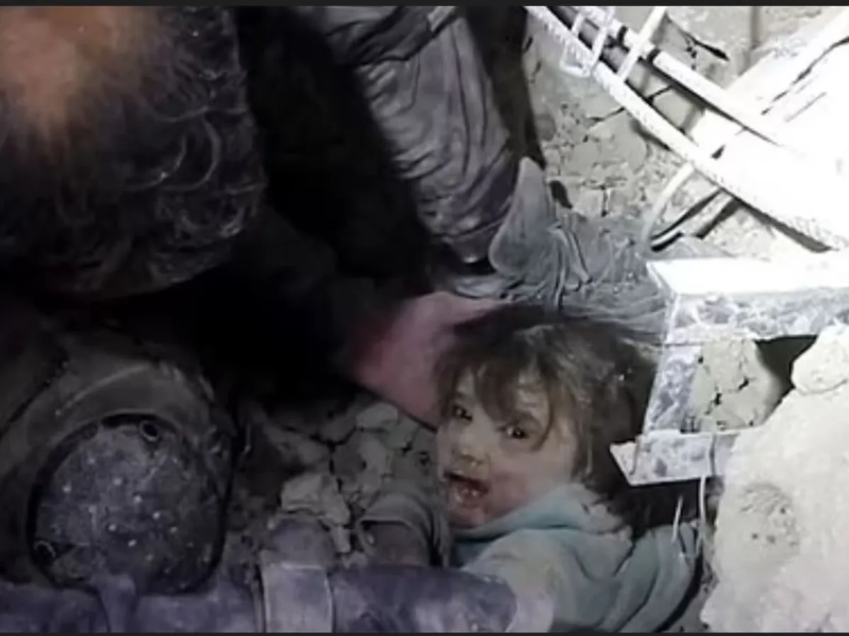Noor, o supraviețuitoare din Alep/Foto: white helmets