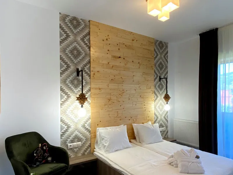 Cameră Pensiunea Maramureș, Vișeu de Jos - Foto: pensiuneamaramures.ro