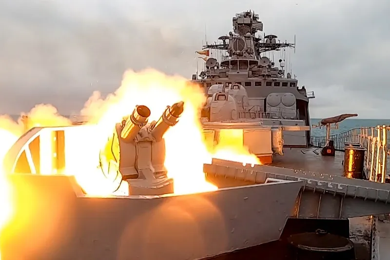 Rusia pregătește o flotă pentru a-și proteja petrolierele - Foto: Profimedia Images (imagine cu rol ilustrativ)