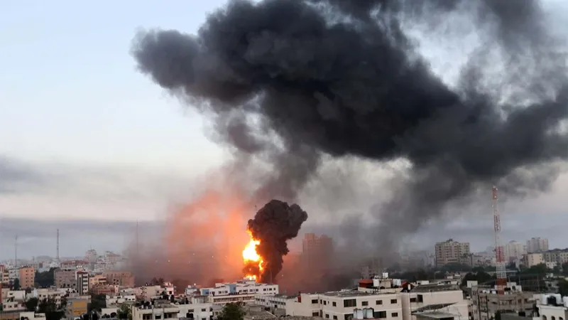 MAE condamnă tirurile de rachetă lansate din Fâşia Faza/middle-east-online.com/