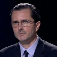Vasile Bănescu, purtătorul de cuvânt al Patriarhiei Române, a anunţat că s-a infectat cu SARS-CoV-2 de la un coleg chiar cu o zi înainte de rapel. /Foto: digi24.ro