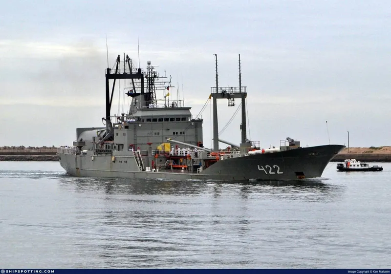 Echipajul navei auxiliare iraniene Bushehr s-a predat&nbsp; autorităților din Sri Lanka - Foto: Militarnyi